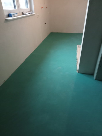 badrenovierung-mit-stil-saubere-fliesenarbeiten-perfekte-fugen-big-2