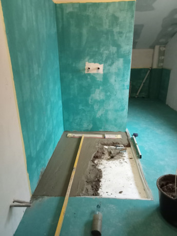 badrenovierung-mit-stil-saubere-fliesenarbeiten-perfekte-fugen-big-3